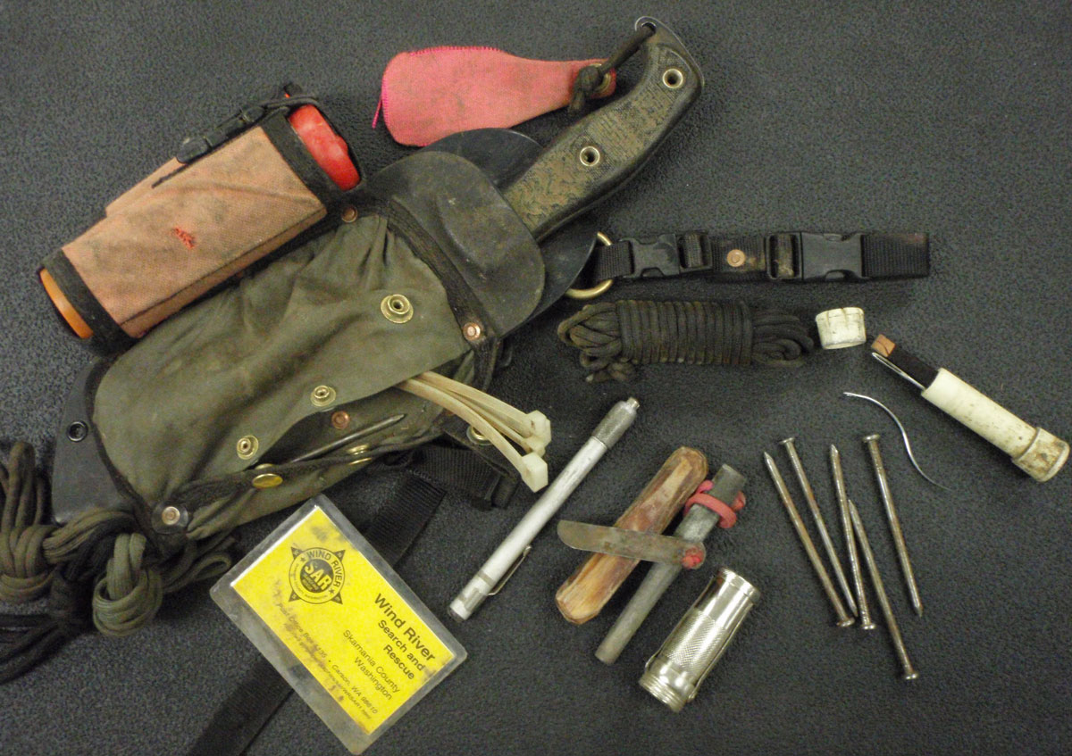 Knife sheath survival kit Page 2